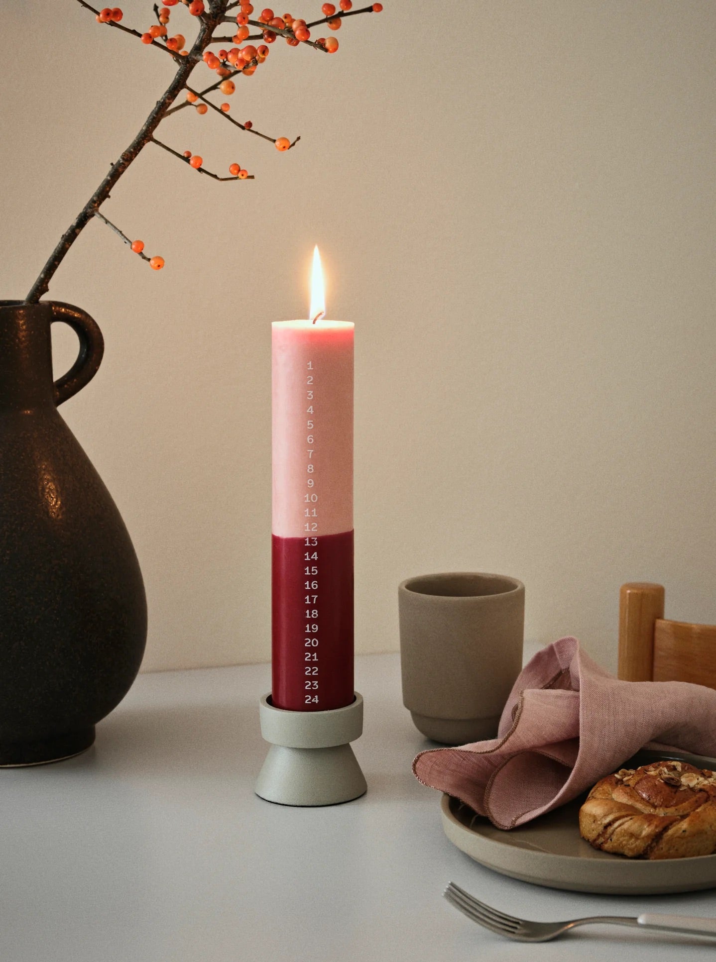 Anker Candle Holder