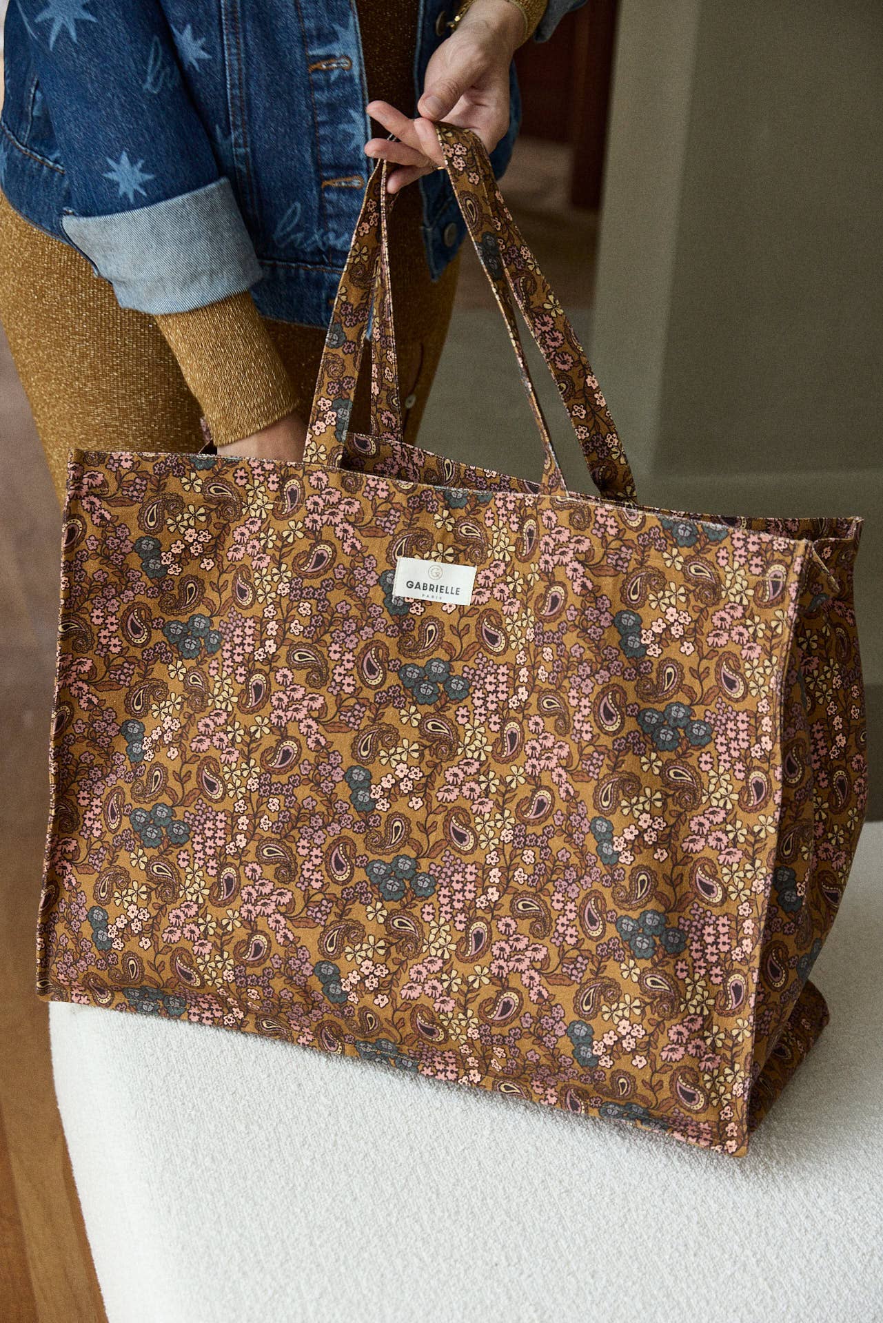 Arabesque cotton weekend bag